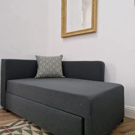 Vaaz Hotel 3*
